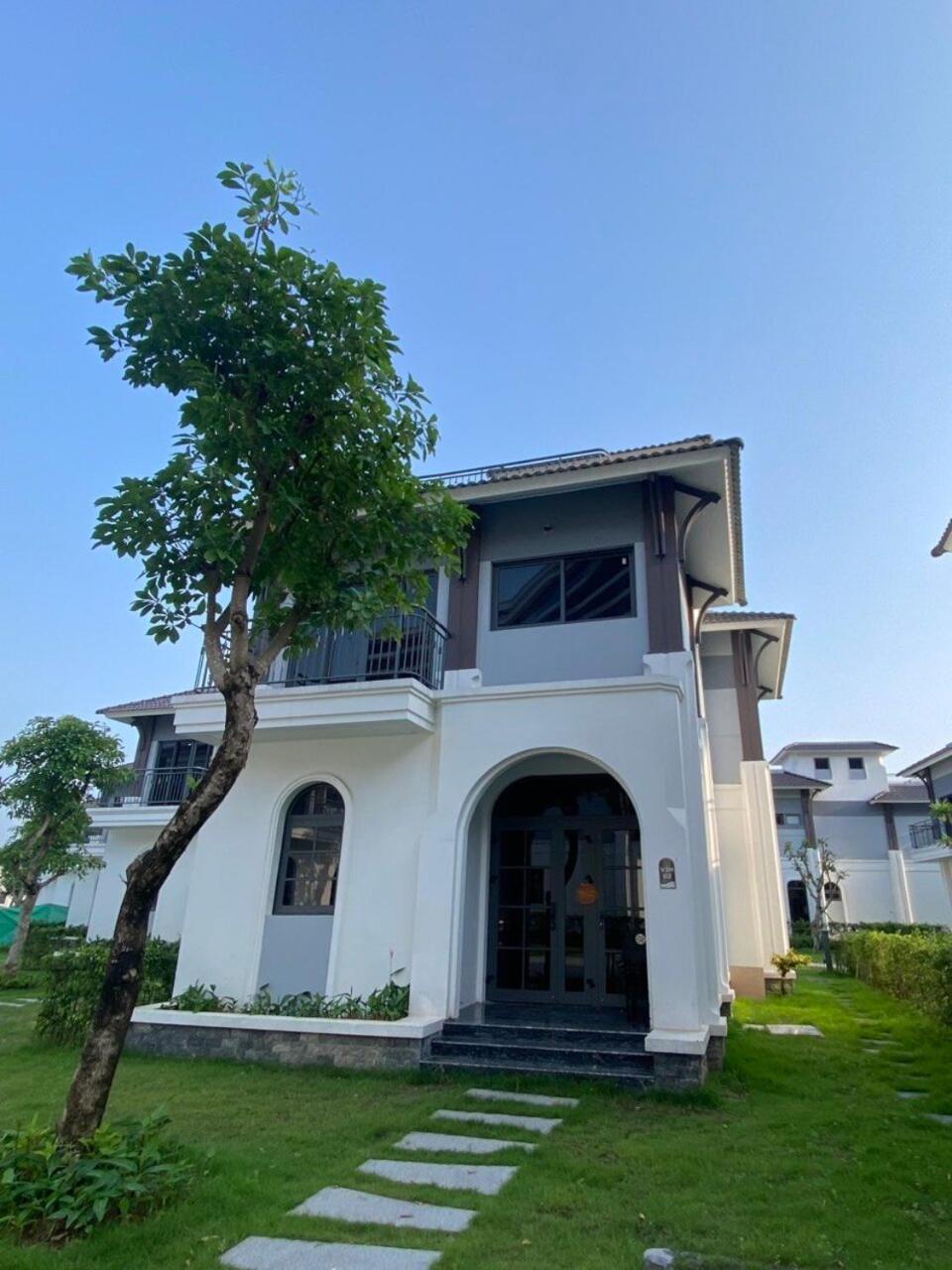 Chuoi Villa 3 Phong Ngu Sonasea Van Don - Day Du Tien Nghi - San Vuon Bbq - Sat Bai Bien Cai Rong 외부 사진